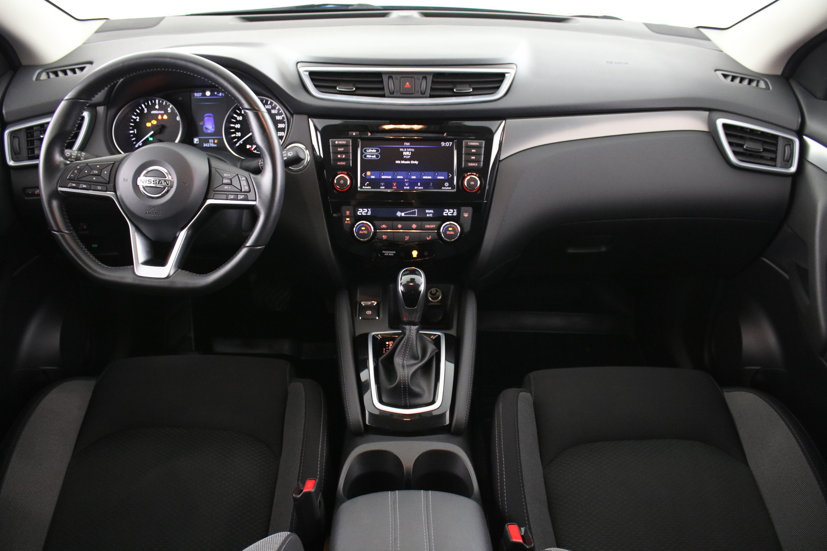 NISSAN Qashqai 2019