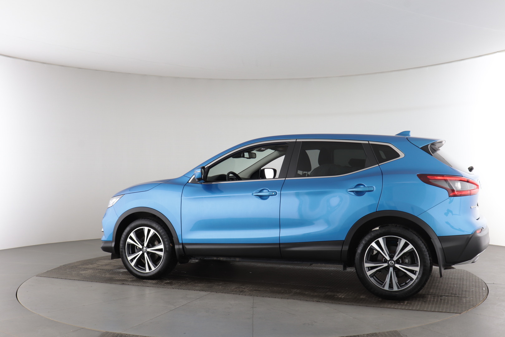 NISSAN Qashqai 2019