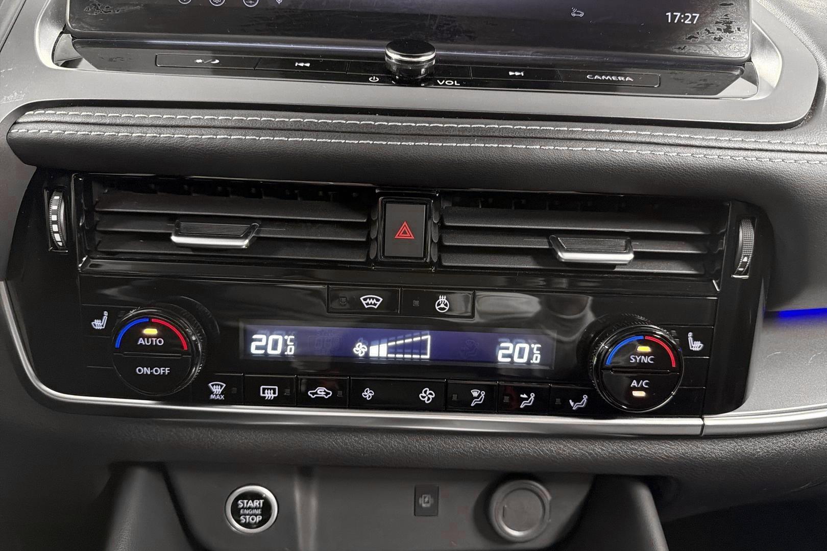 NISSAN Qashqai 2025