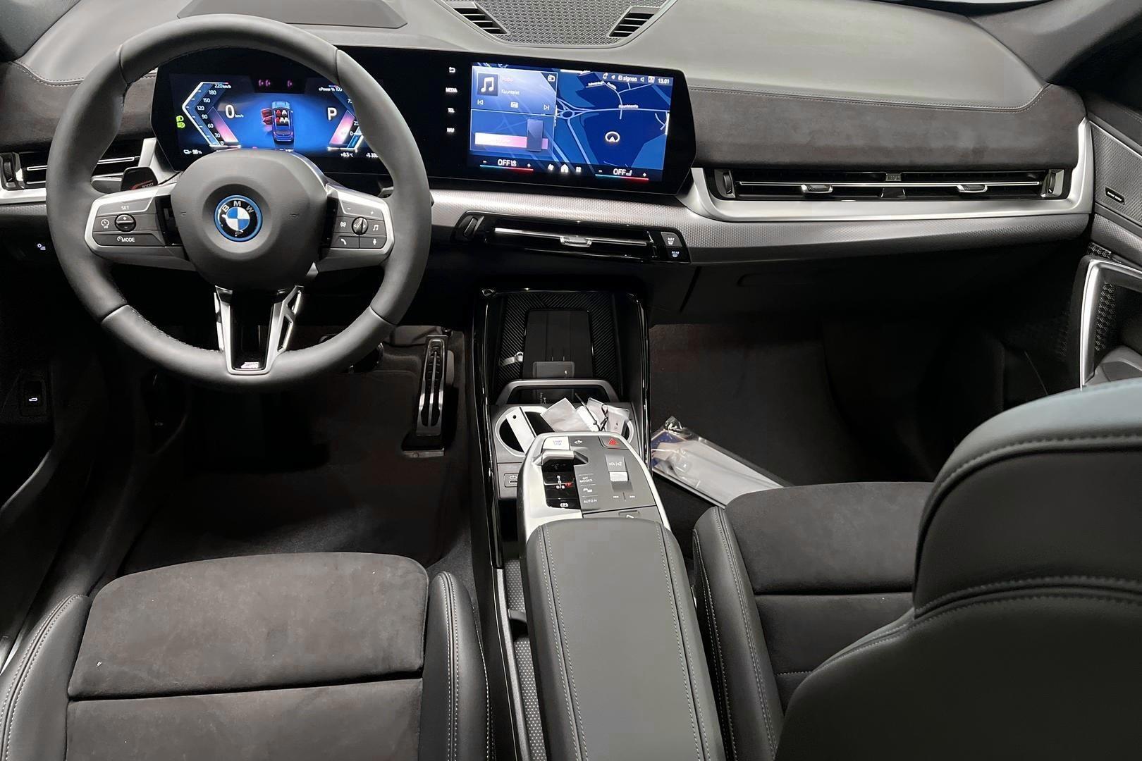 BMW iX1 2026