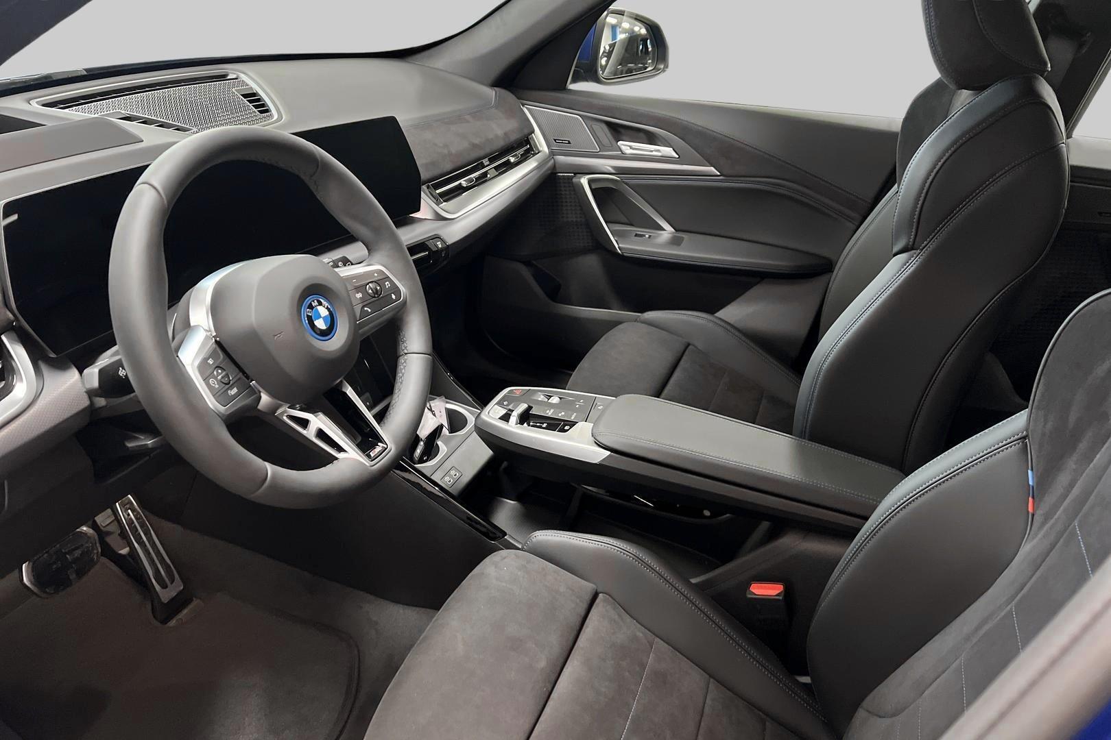 BMW iX1 2026