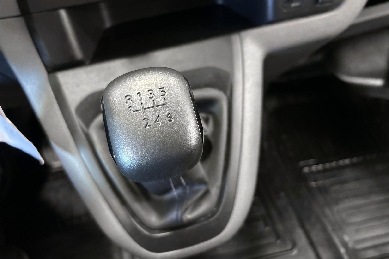TOYOTA Proace 2018