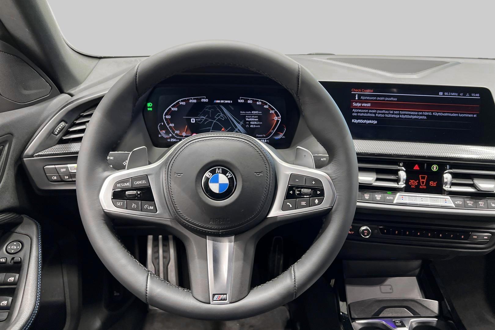 BMW M235 36