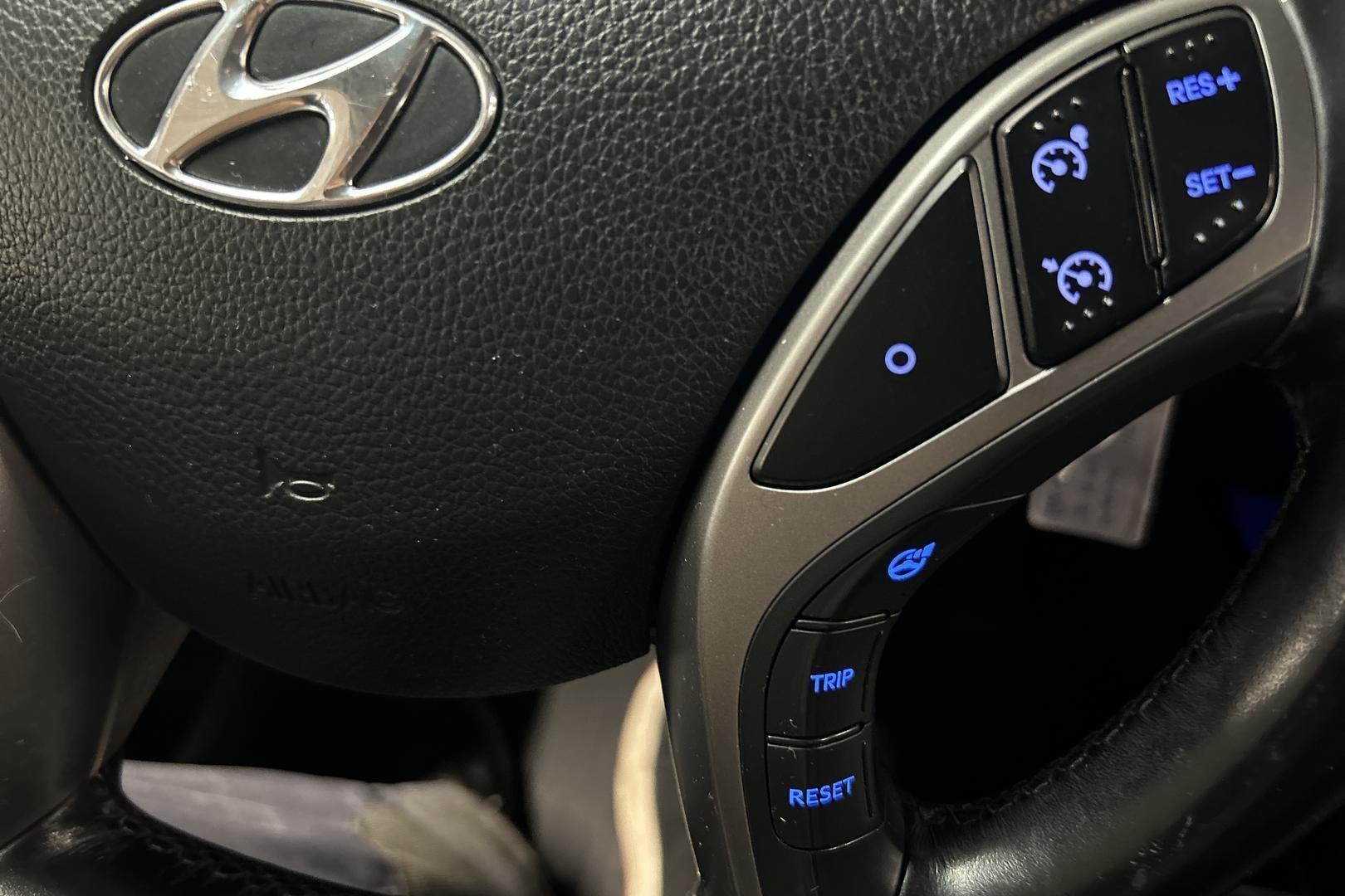 HYUNDAI i30 5d 20