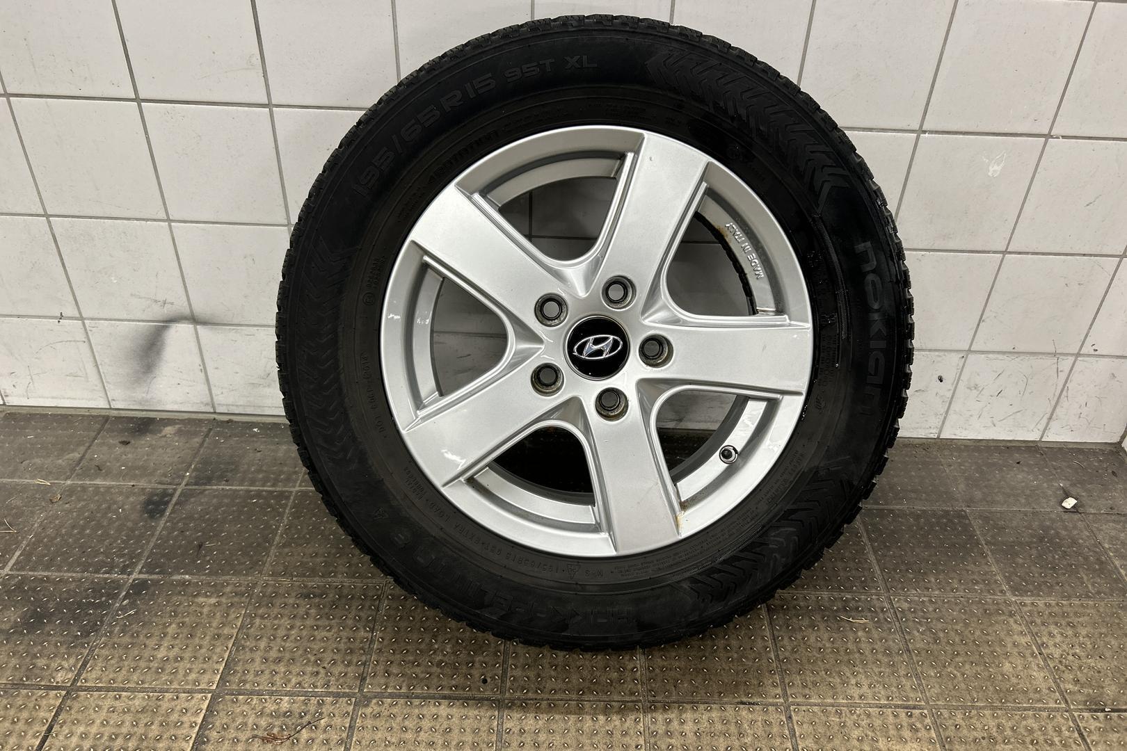 HYUNDAI i30 5d 27