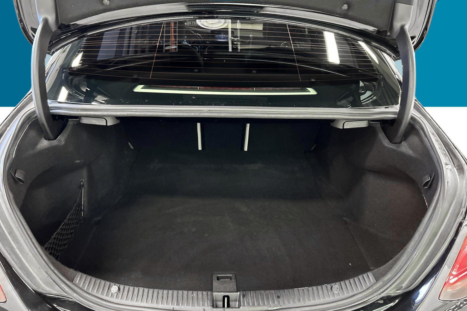 MERCEDES-BENZ C 2015