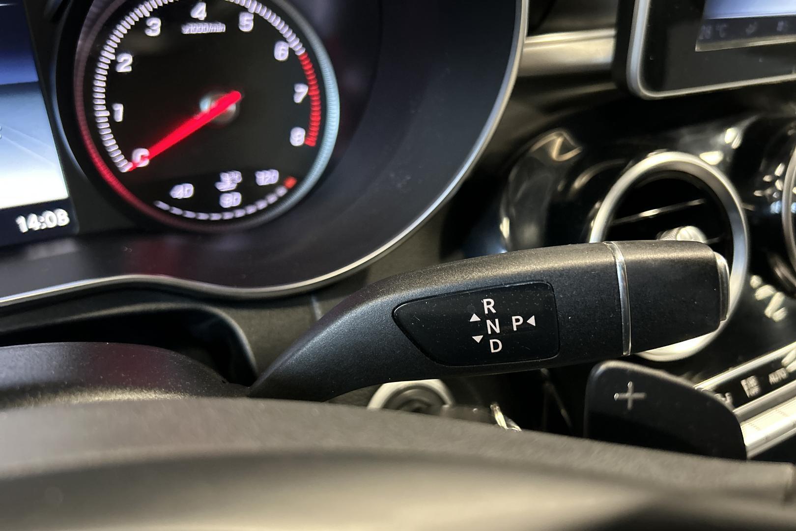 MERCEDES-BENZ C 2015