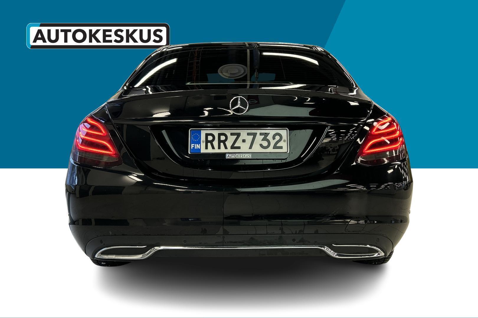 MERCEDES-BENZ C 2015