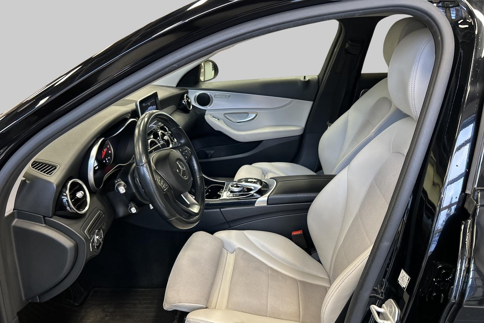 MERCEDES-BENZ C 2015