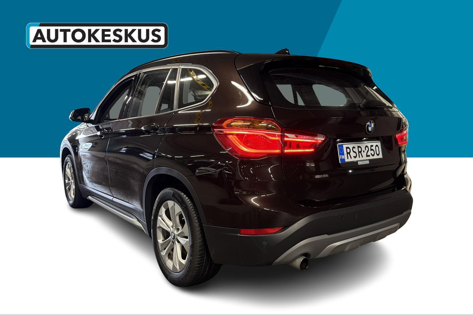 BMW X1 7