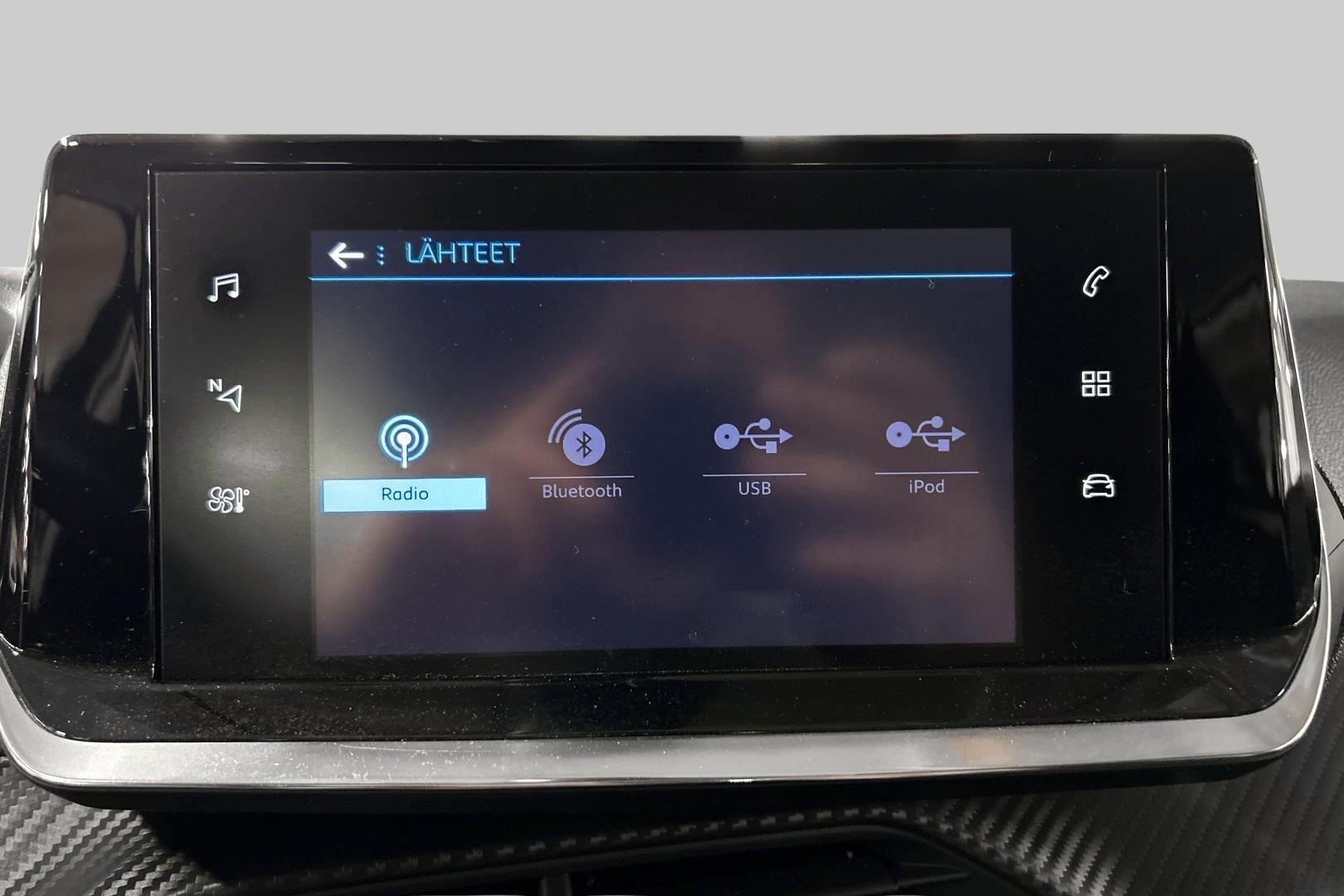 PEUGEOT 2008 2021