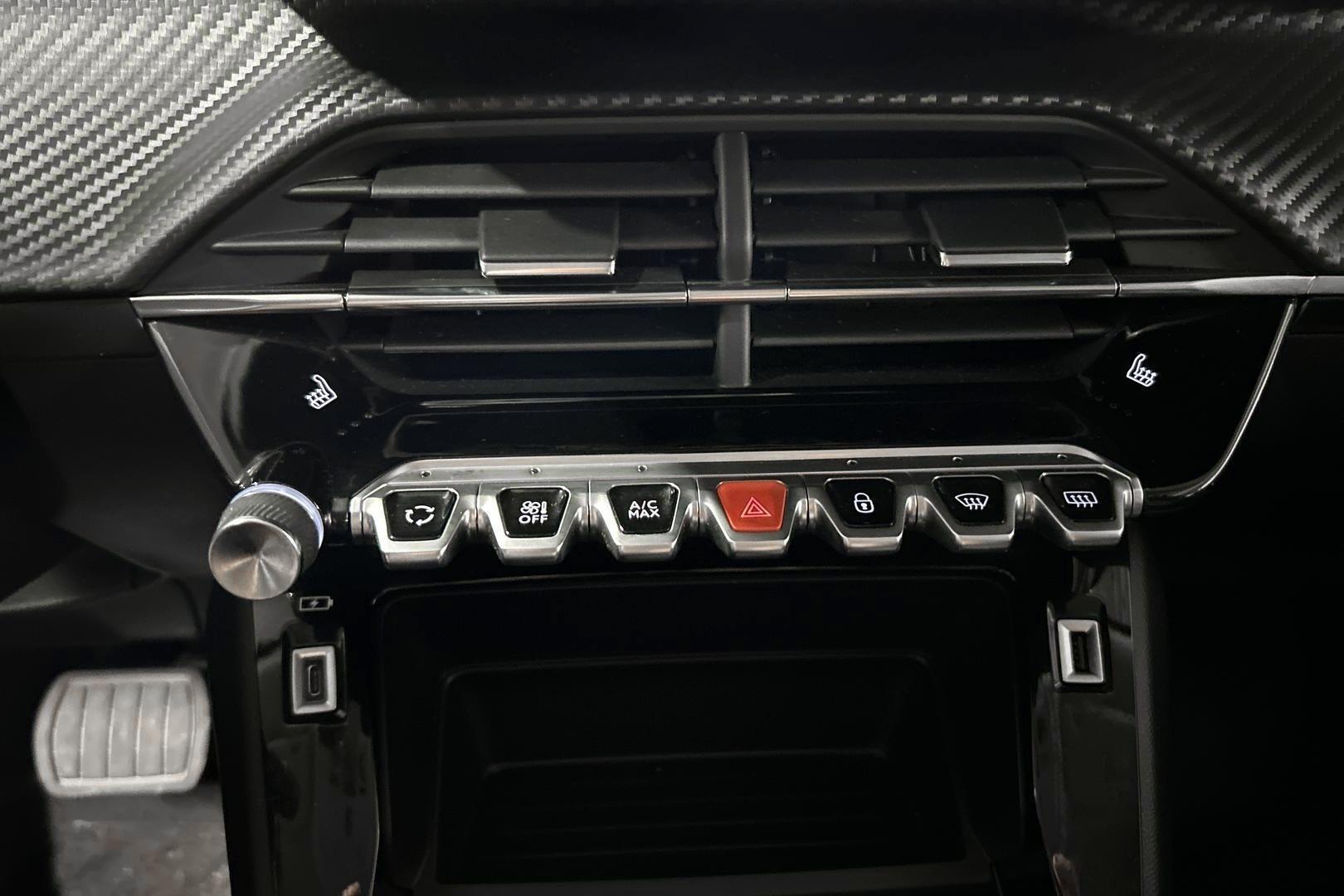 PEUGEOT 2008 2021