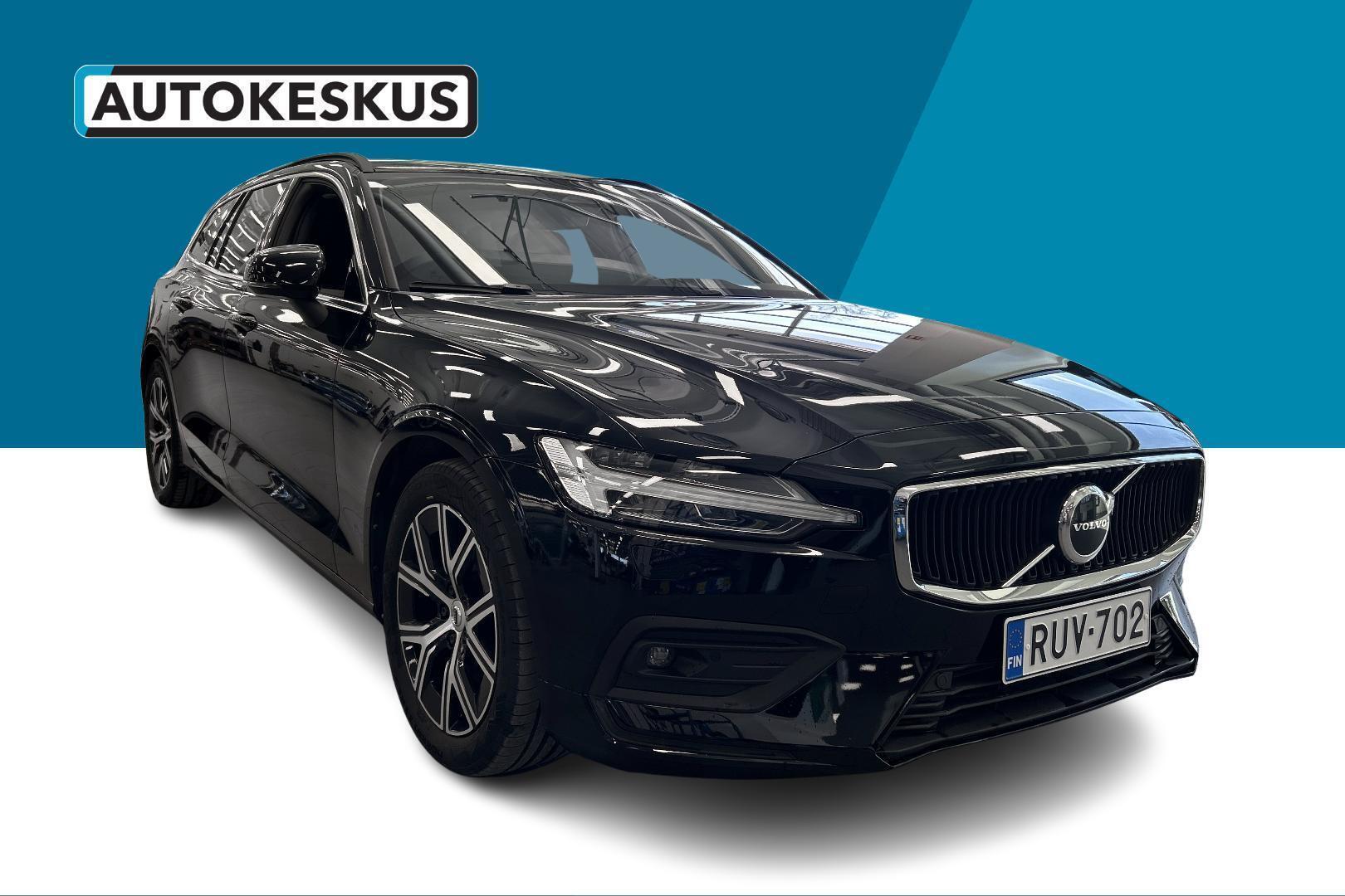 VOLVO V60 2023