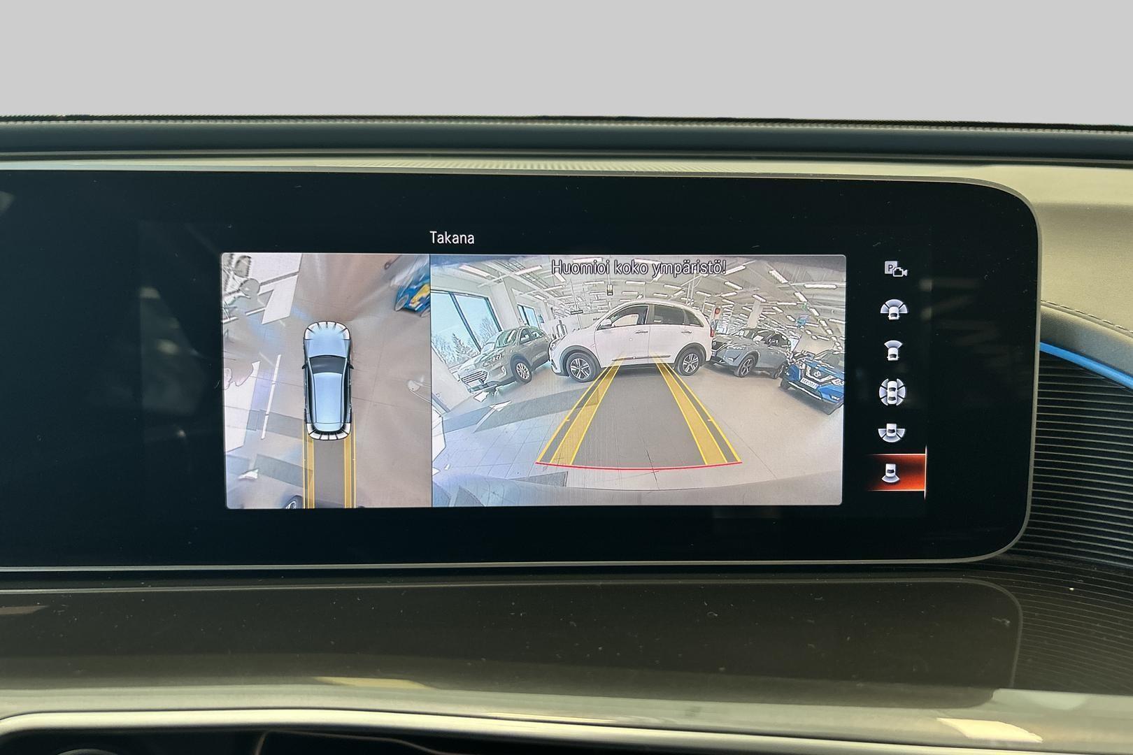 MERCEDES-BENZ EQC 2020