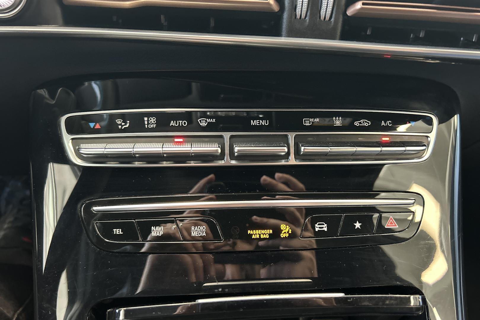 MERCEDES-BENZ EQC 2020