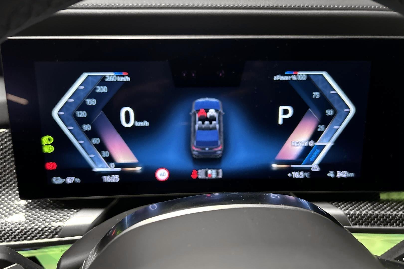 BMW i7 2025