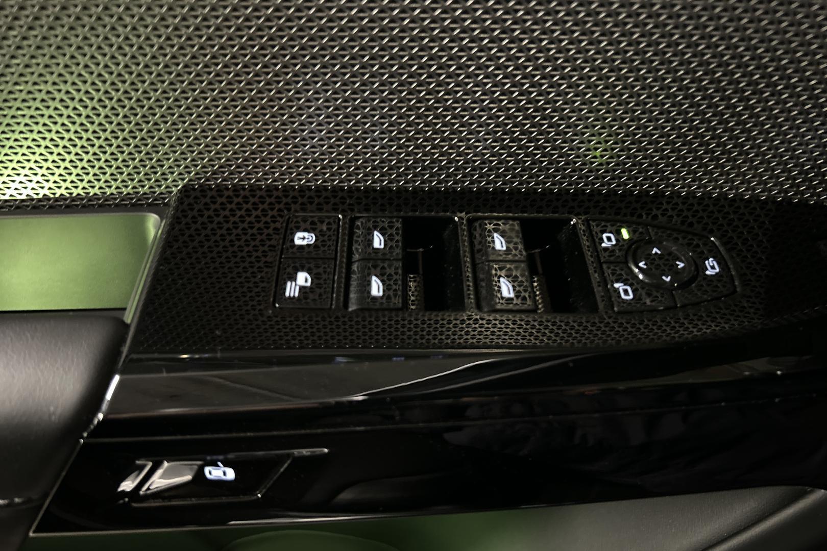 BMW i7 2025