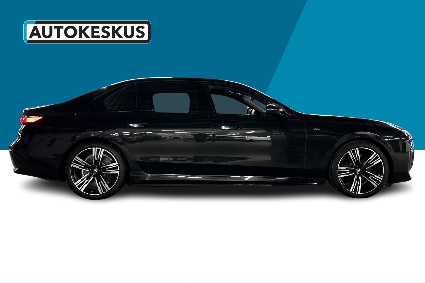 BMW i7 2025
