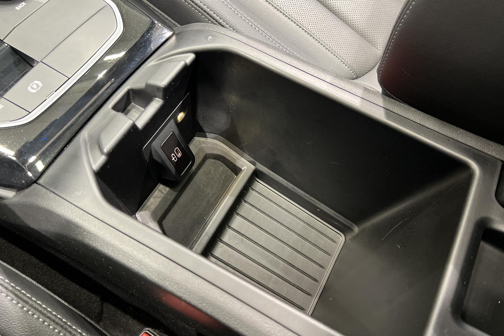 BMW IX3 2023