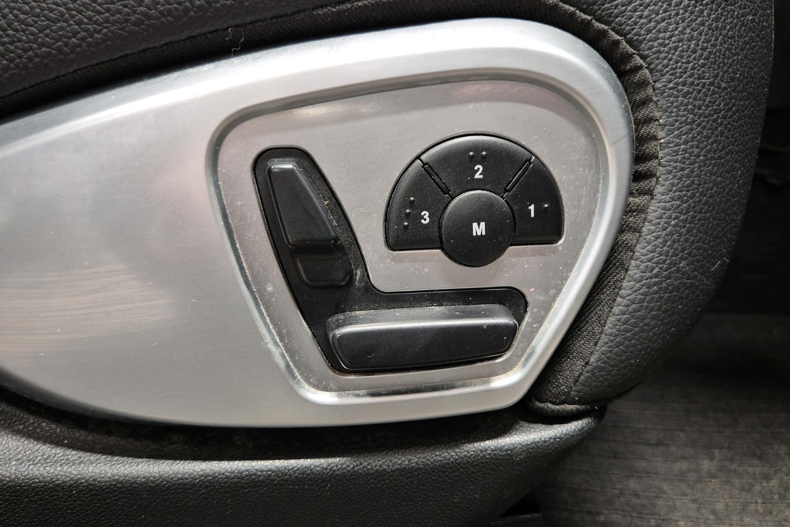 MERCEDES-BENZ R 2008