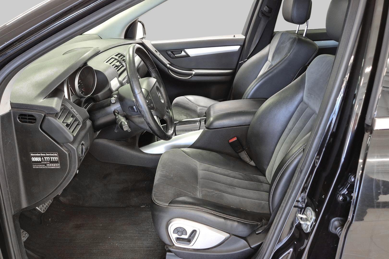MERCEDES-BENZ R 2008