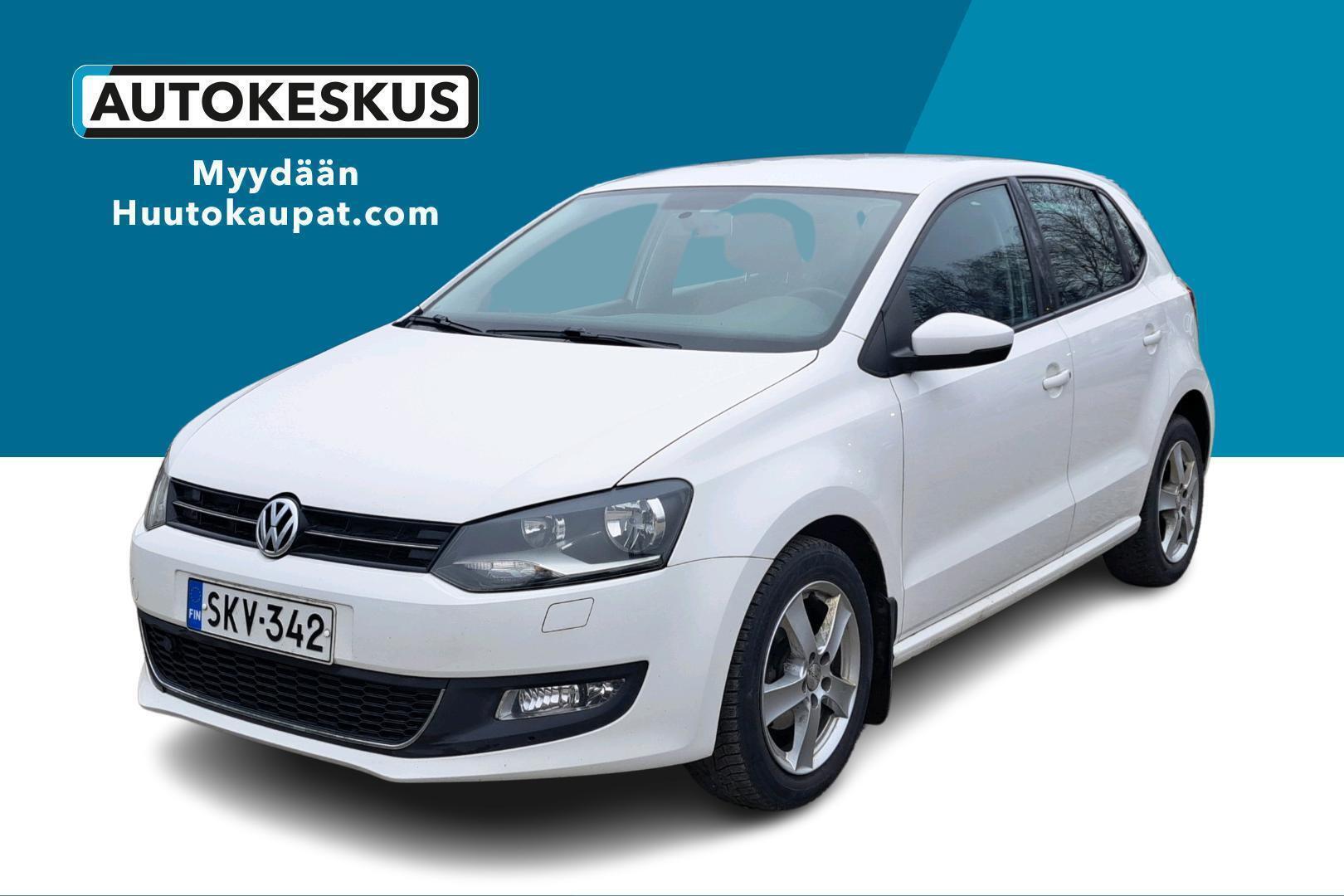 VOLKSWAGEN Polo 2013