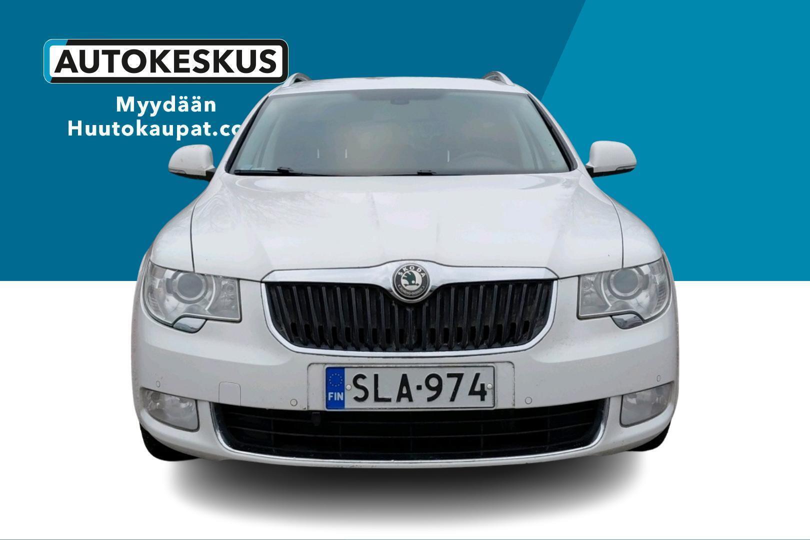 SKODA Superb 2013