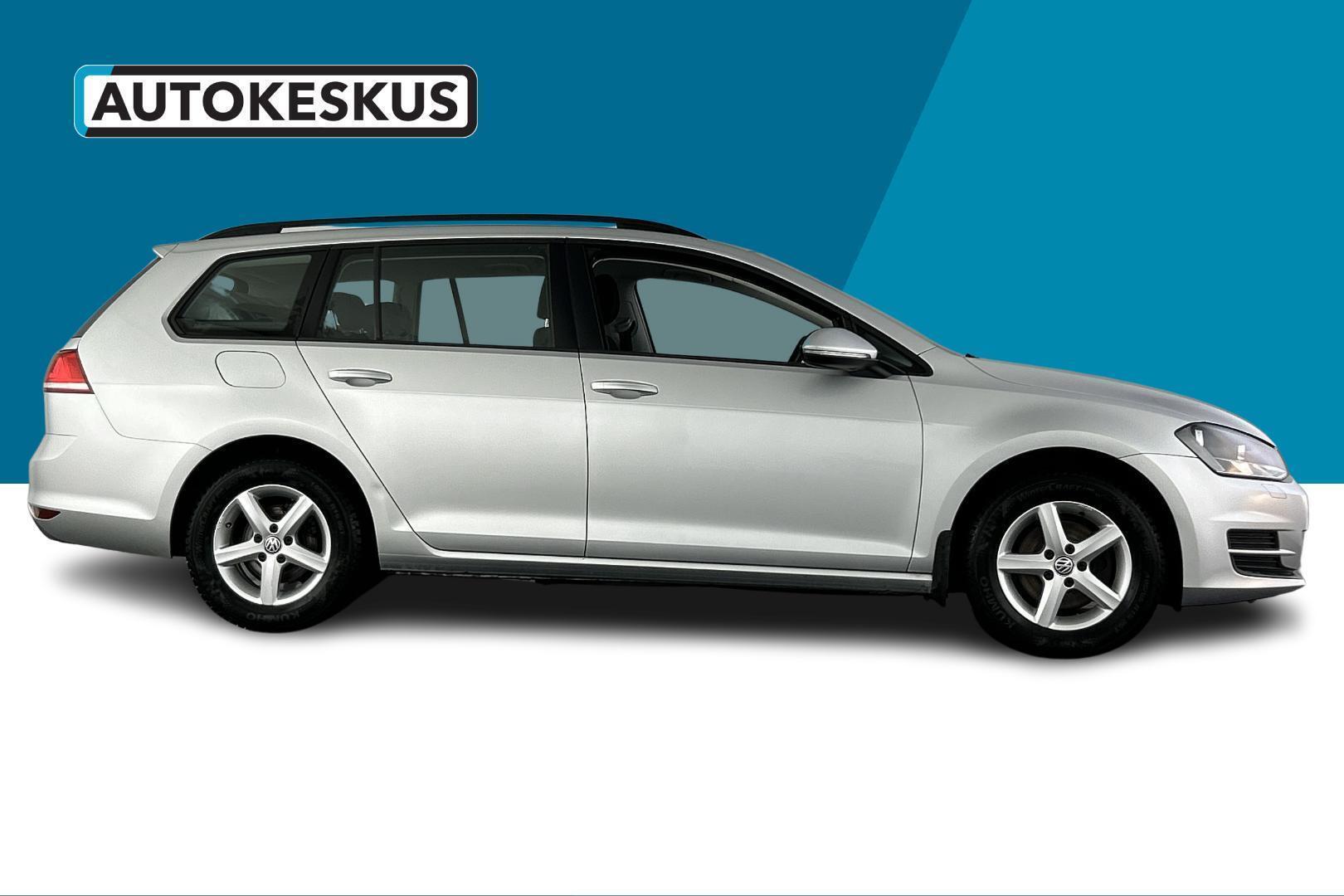 VOLKSWAGEN Golf 2016