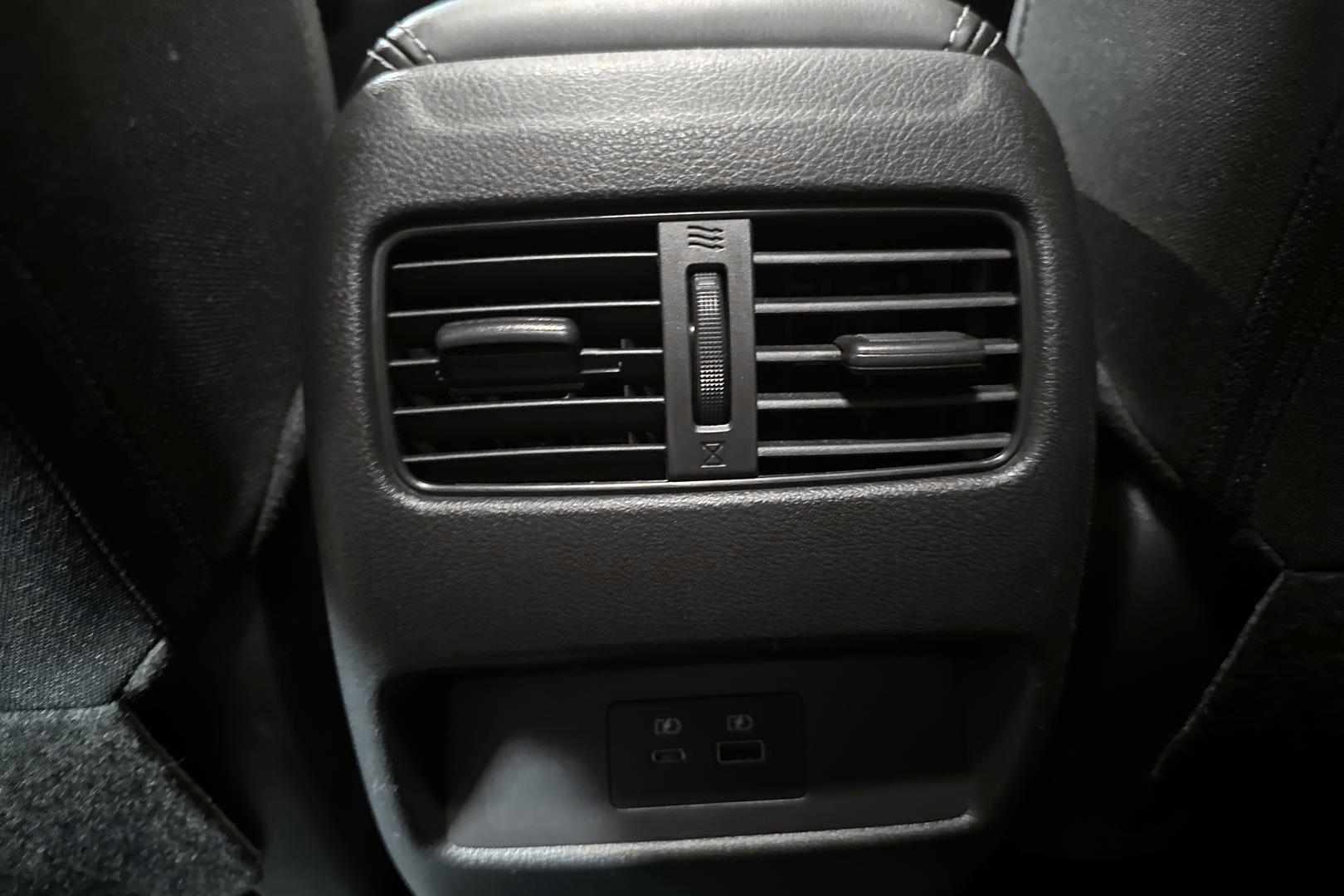 NISSAN Qashqai 2024