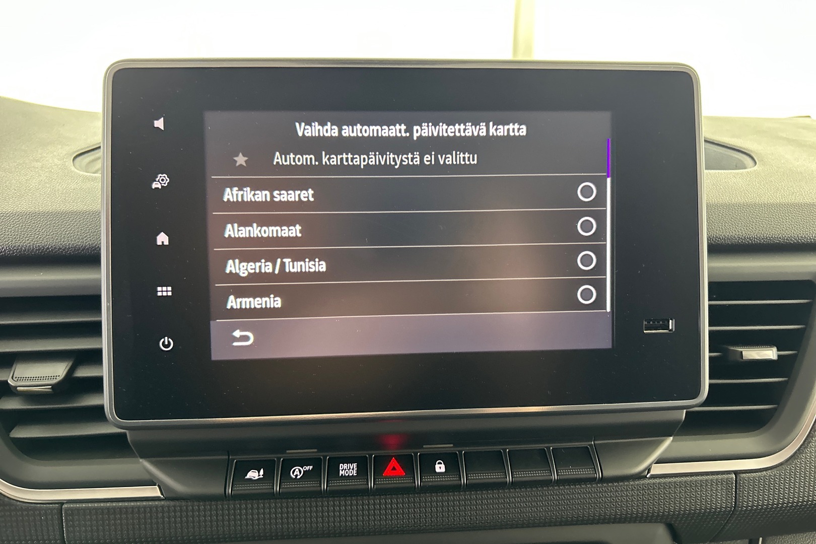 NISSAN Primastar 2025