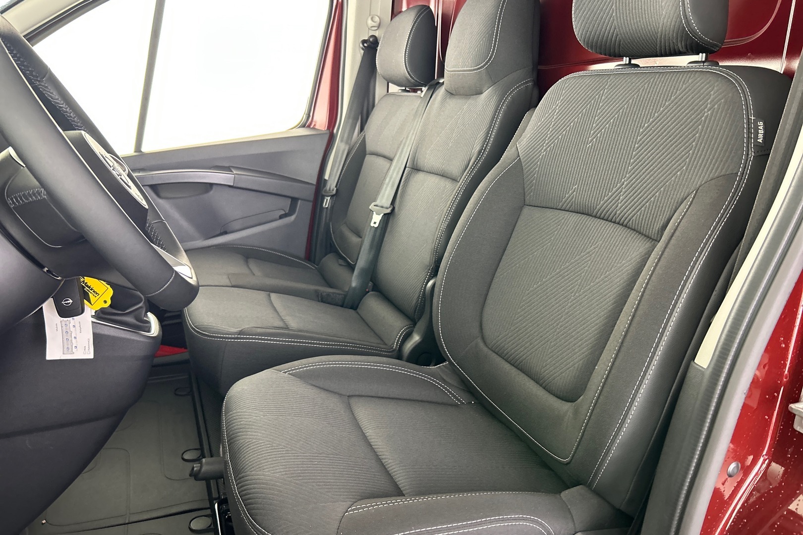 NISSAN Primastar 2025