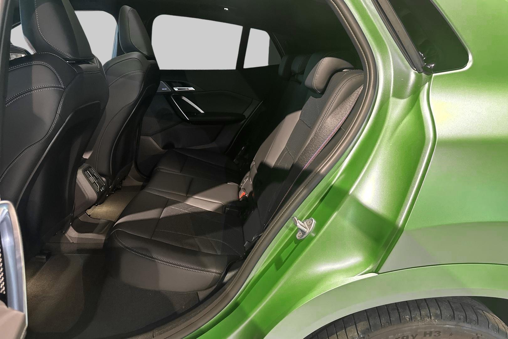 BMW iX2 10