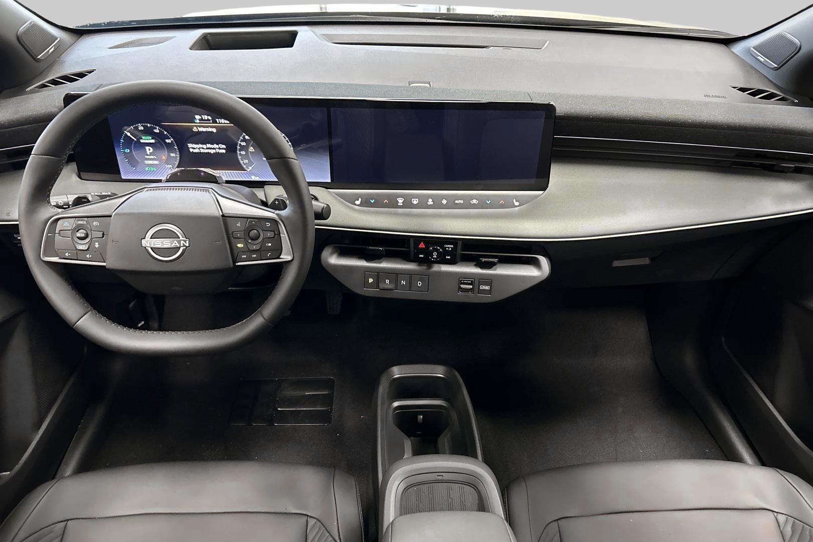 NISSAN Leaf 11