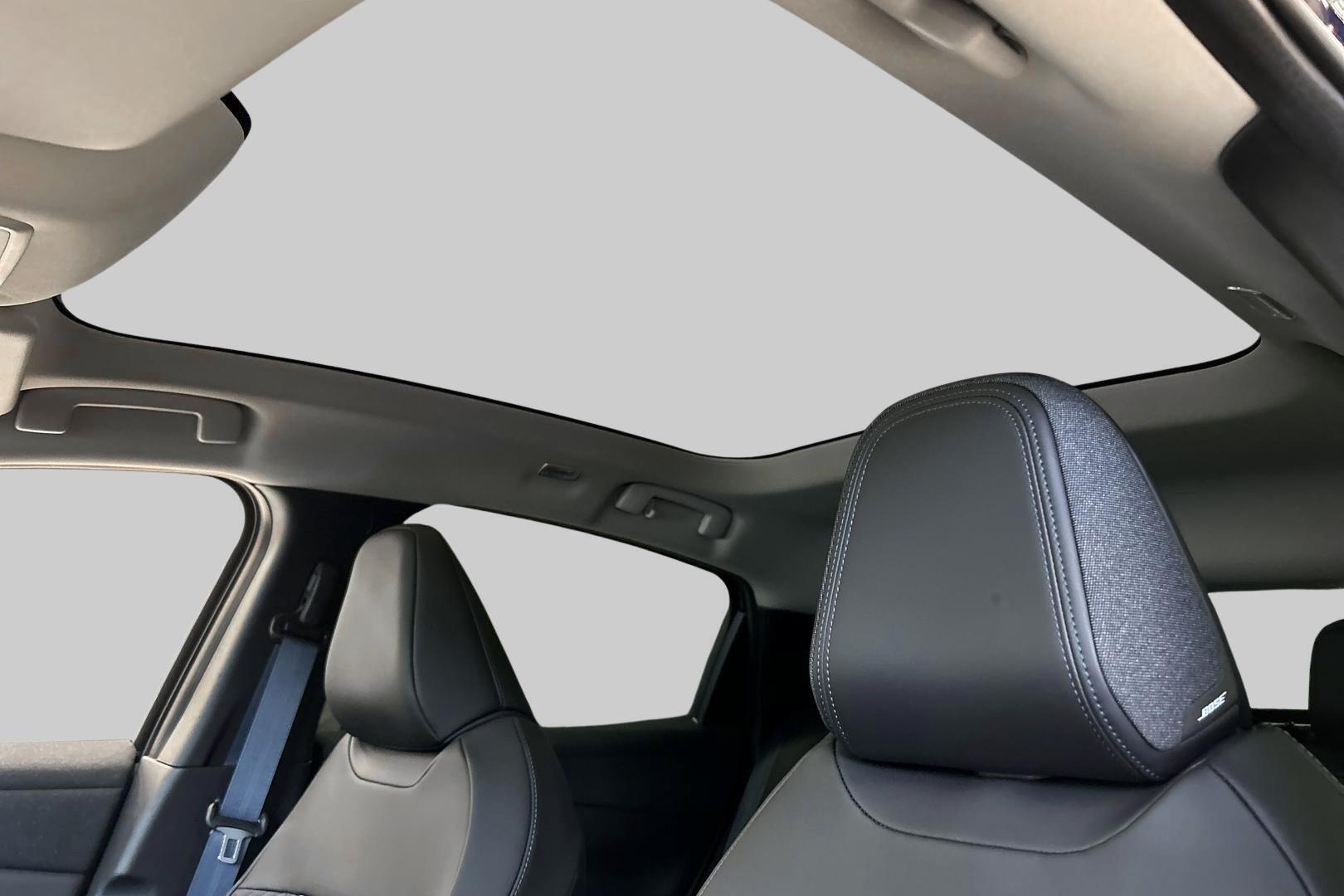 NISSAN Leaf 27