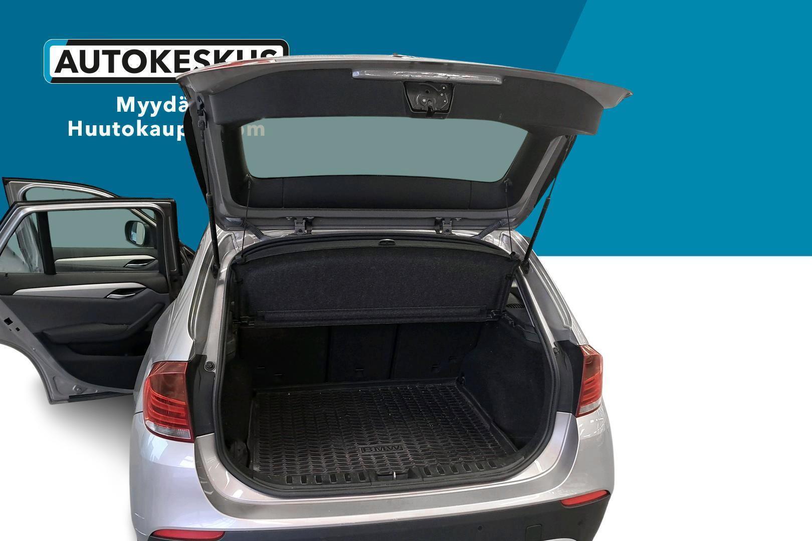 BMW X1 2011