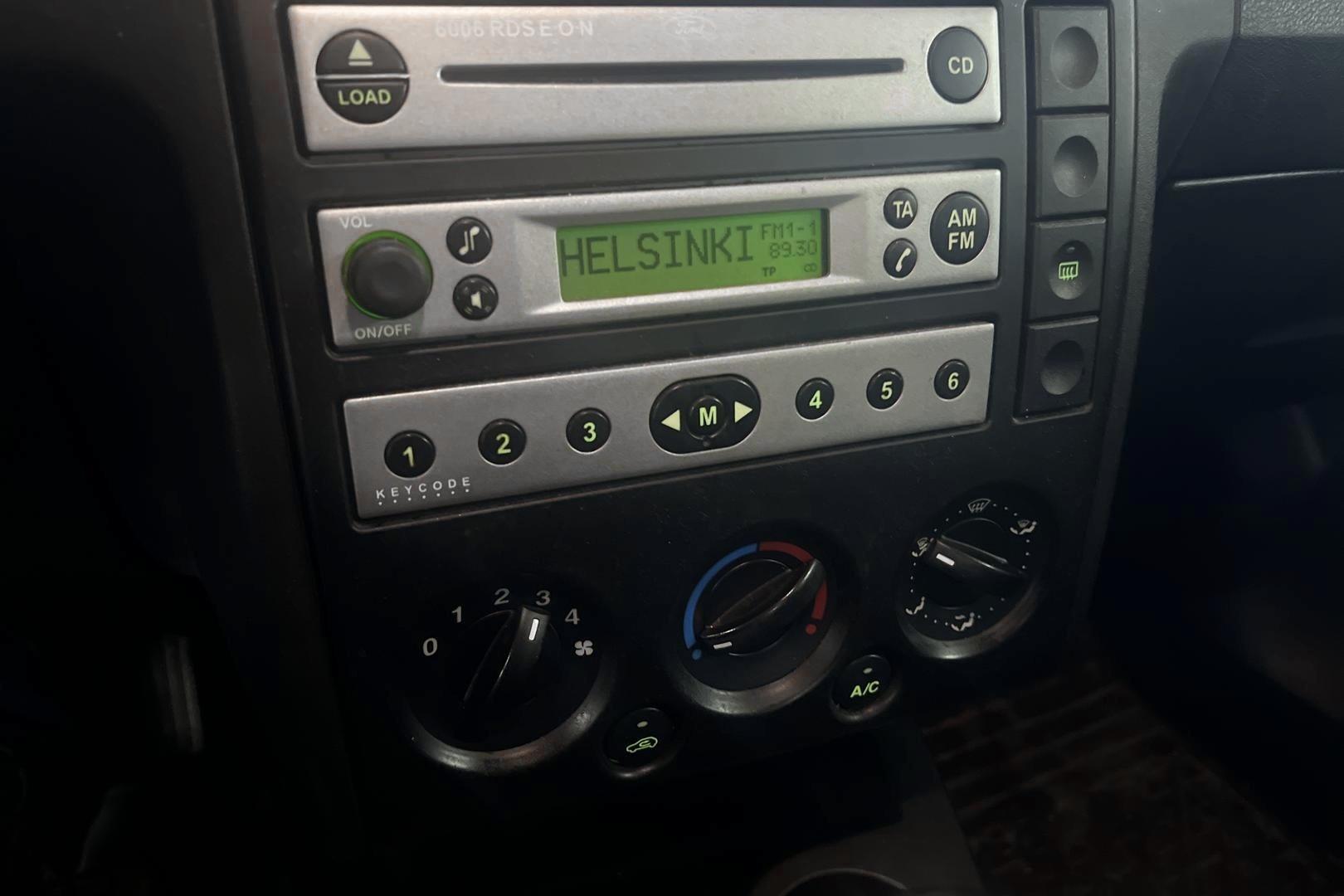 FORD Fusion 2004