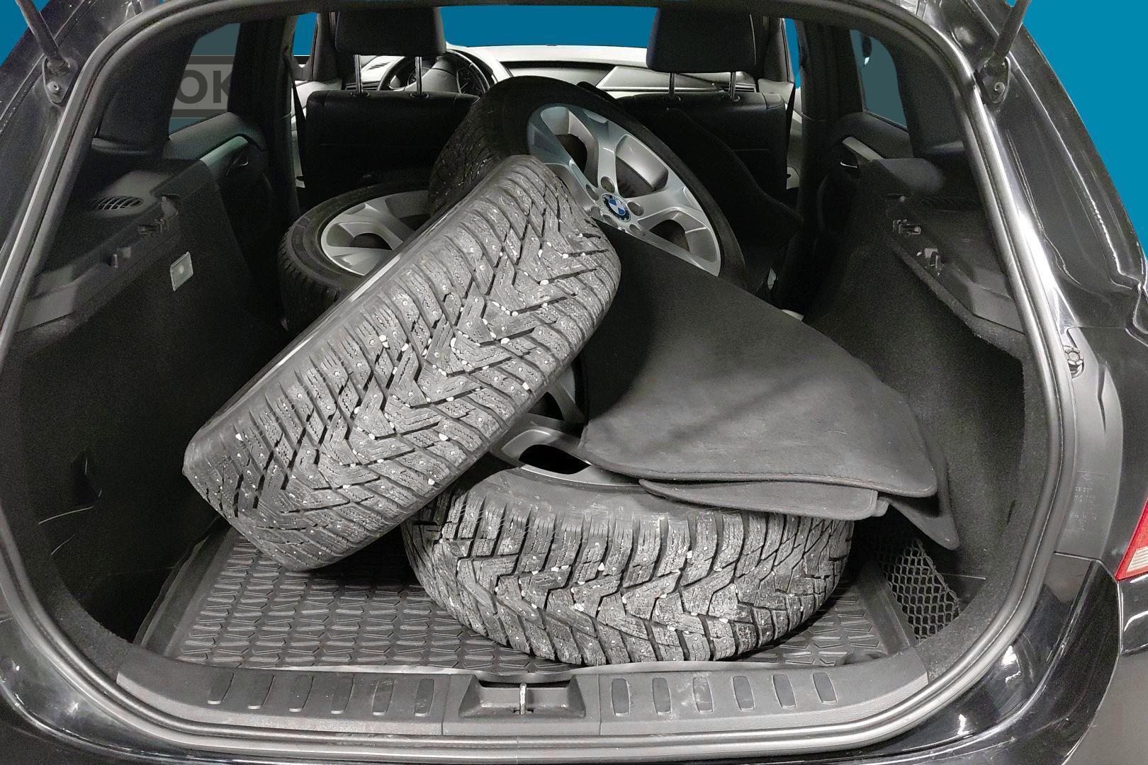 BMW X1 2011