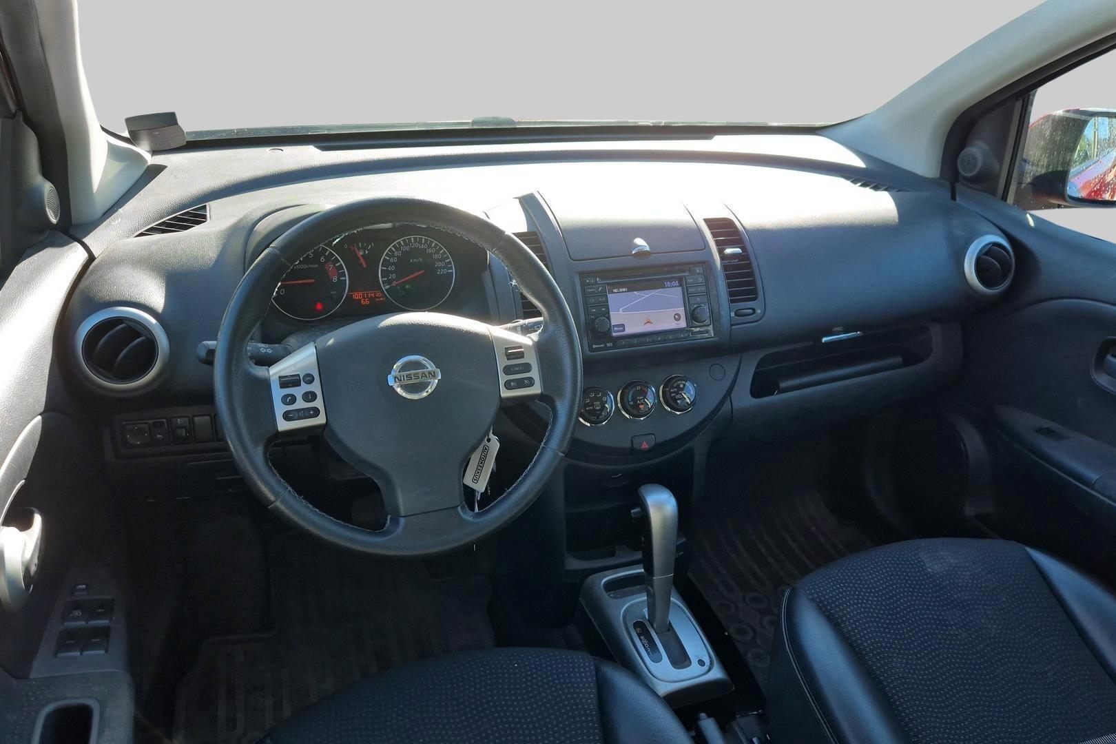 NISSAN Note 2013