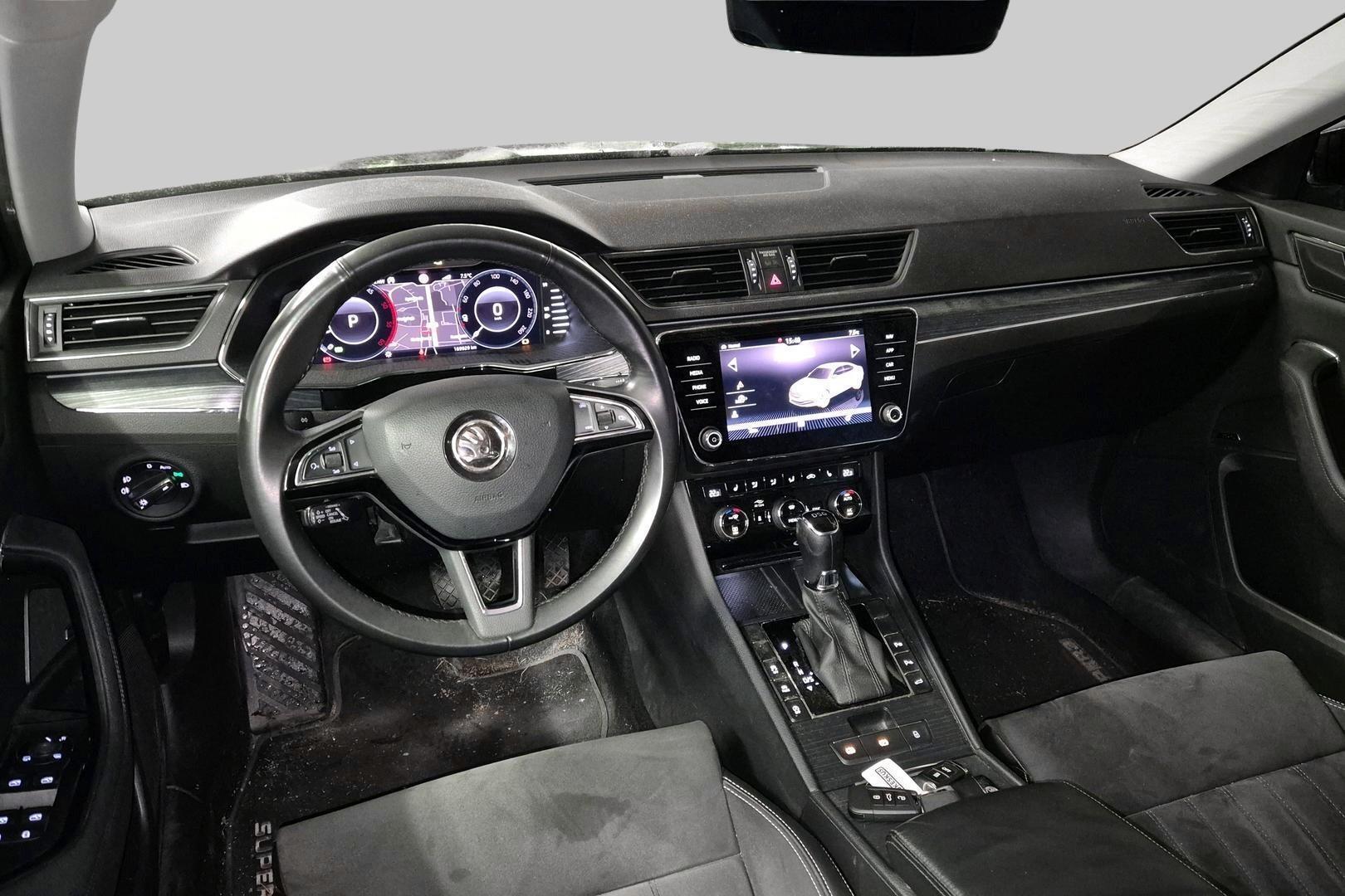 SKODA Superb 2020