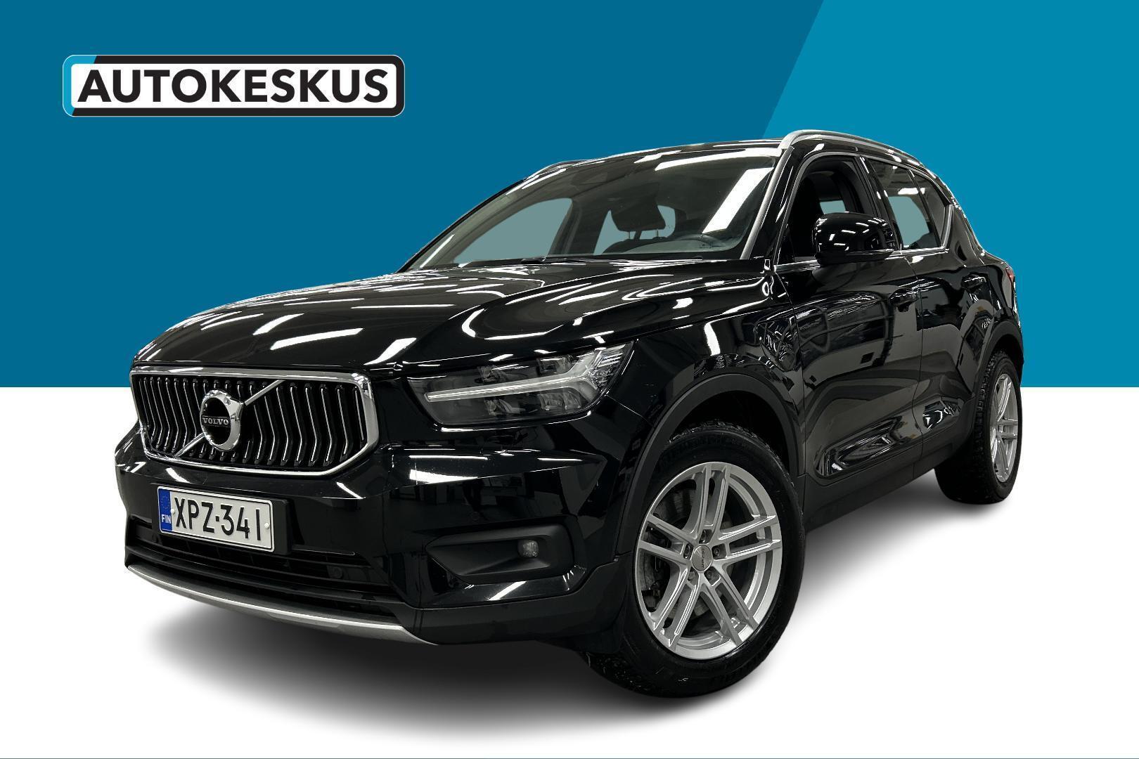 VOLVO XC40 2021