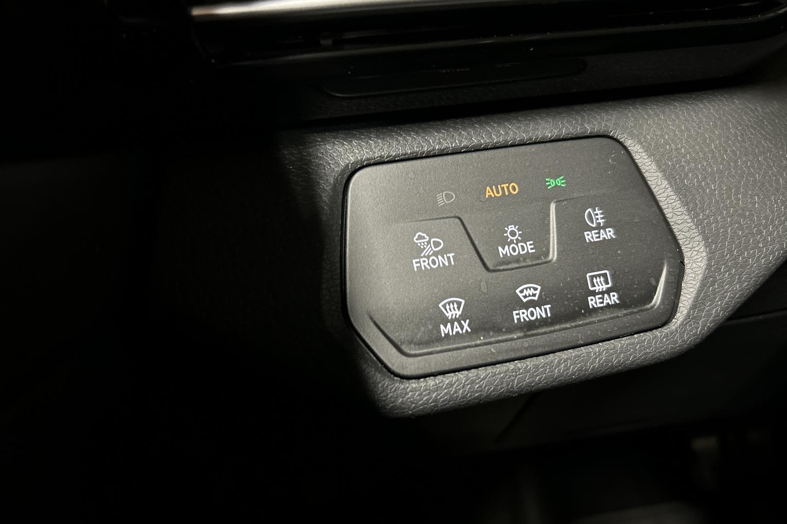 VOLKSWAGEN ID.4 25