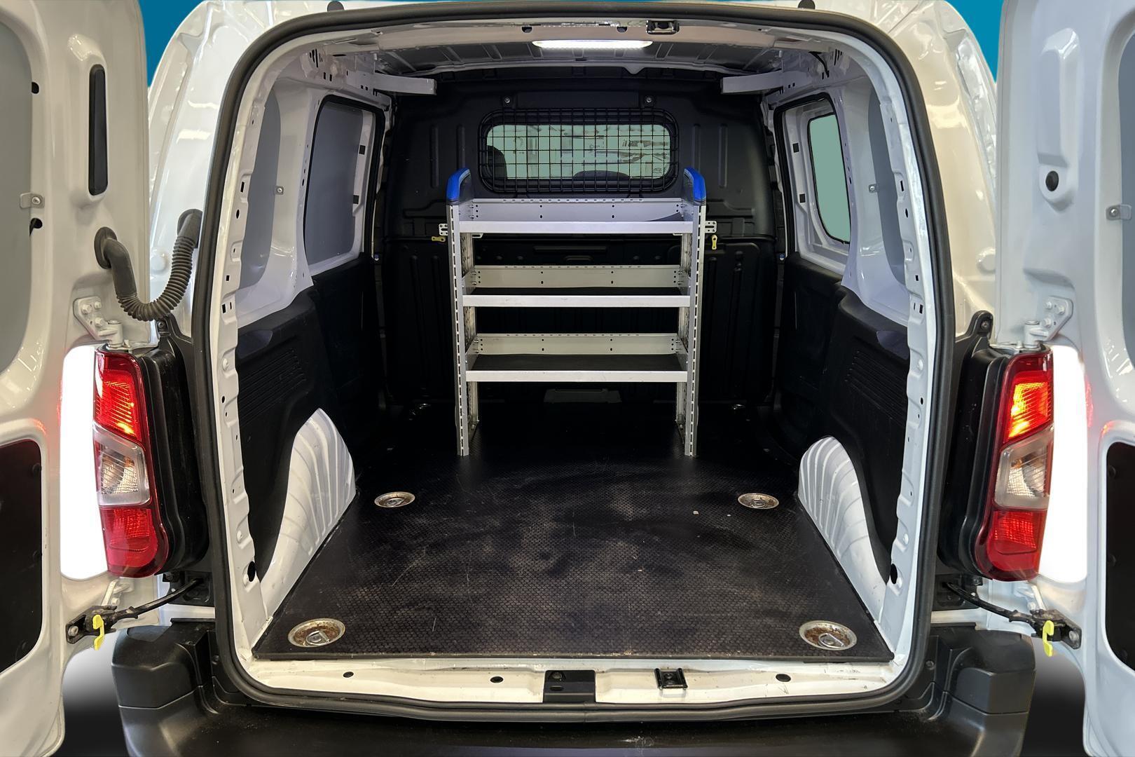 PEUGEOT e-Partner 2023