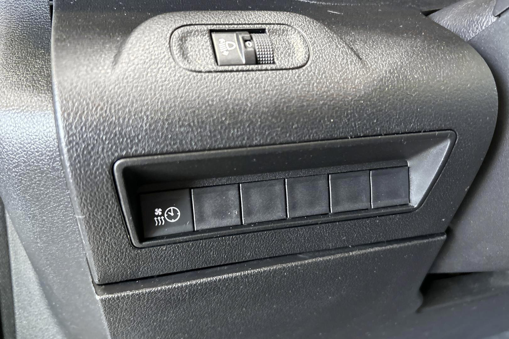 PEUGEOT e-Partner 2023