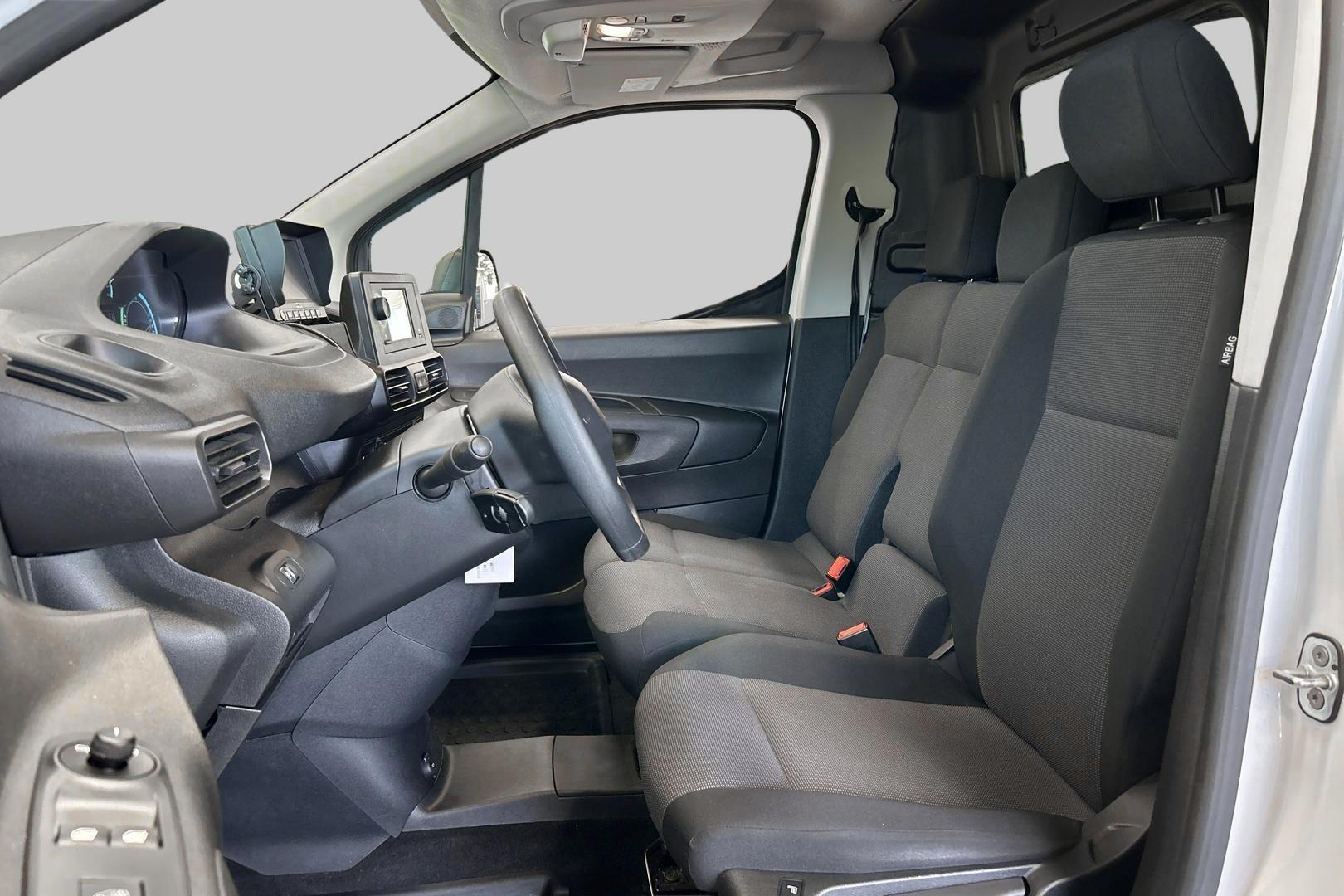 PEUGEOT e-Partner 2023