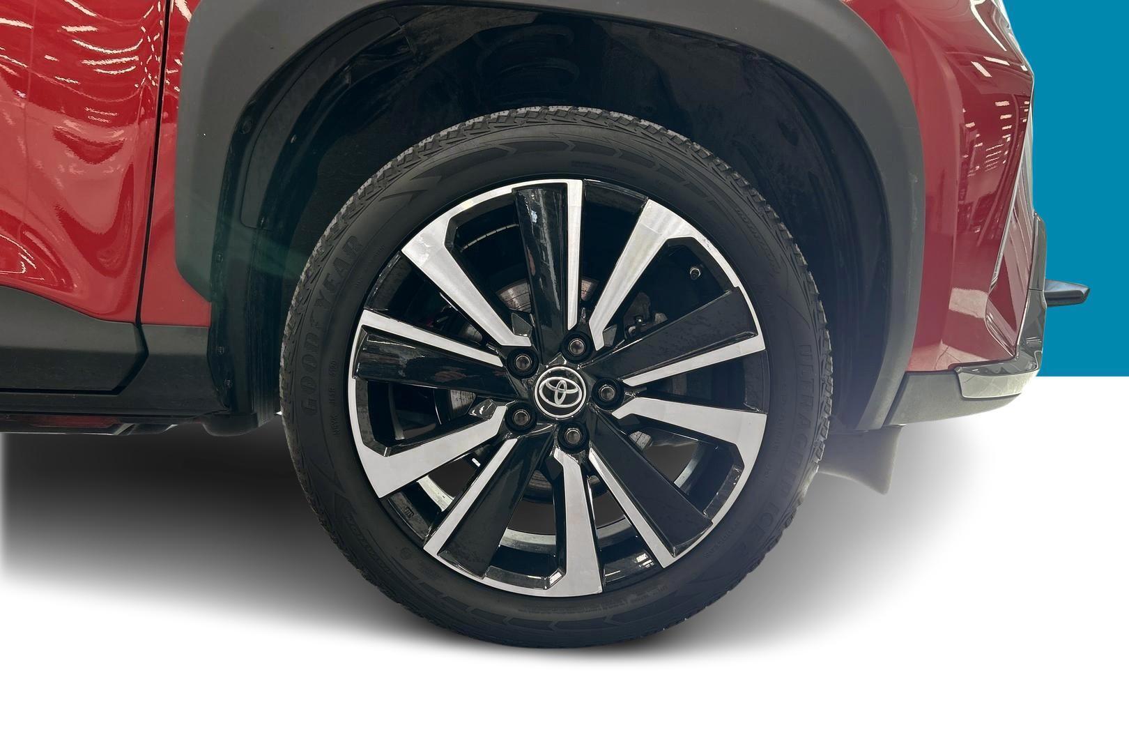 TOYOTA Yaris Cross 2022