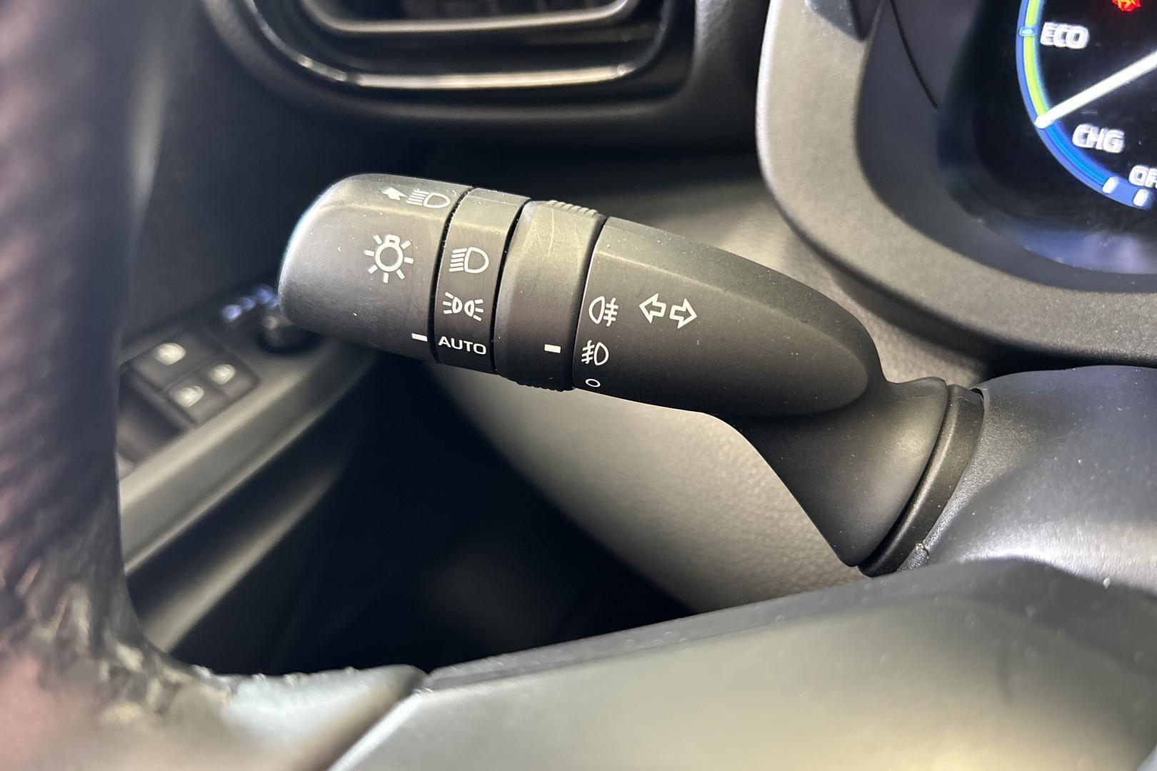 TOYOTA Yaris Cross 2022