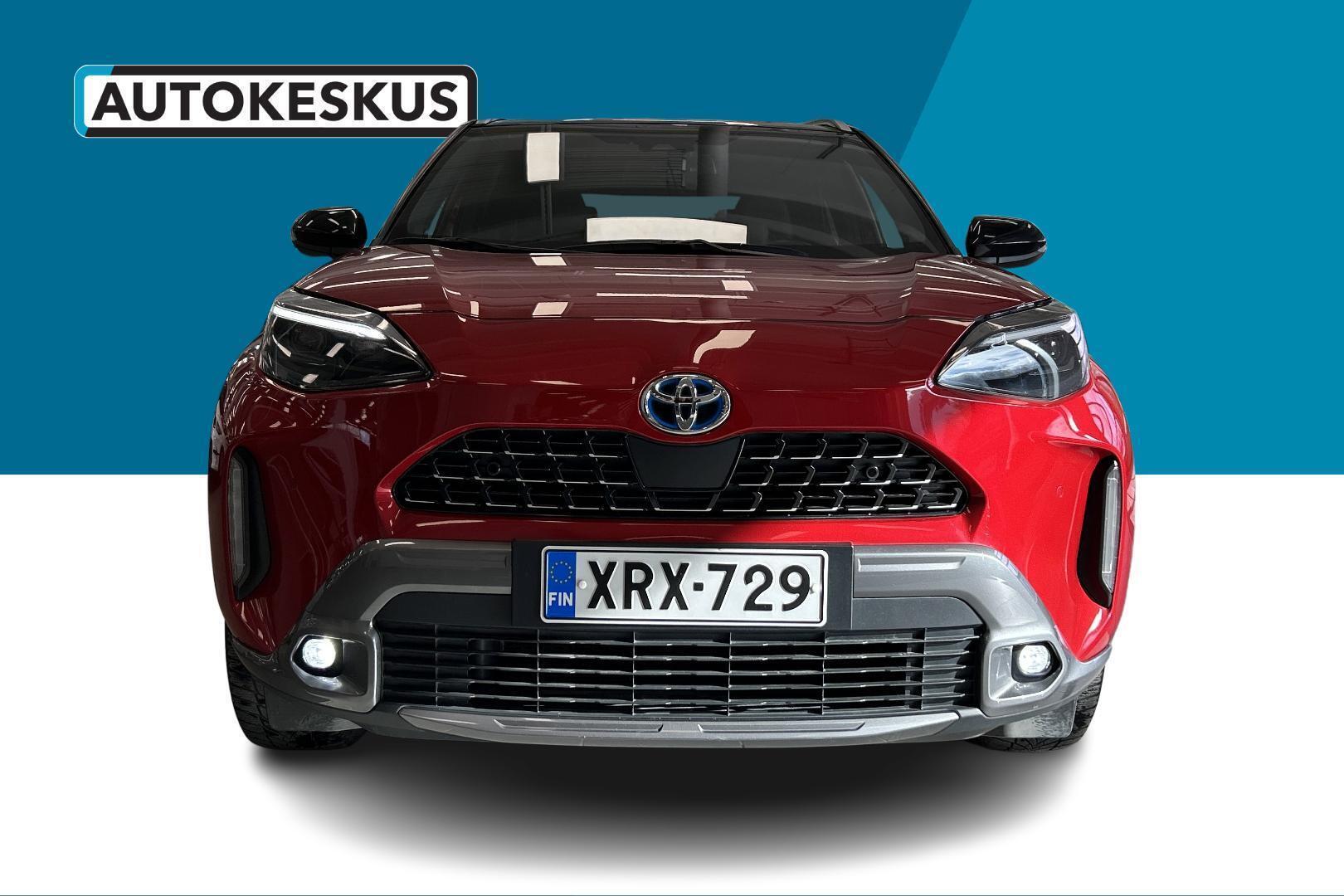 TOYOTA Yaris Cross 2022