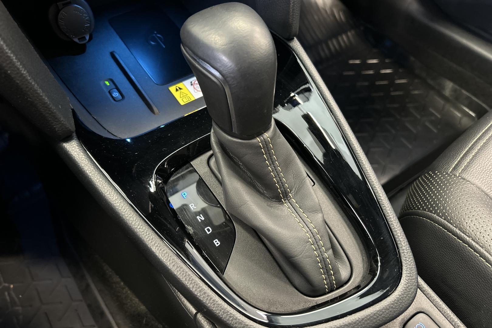 TOYOTA Yaris Cross 2022