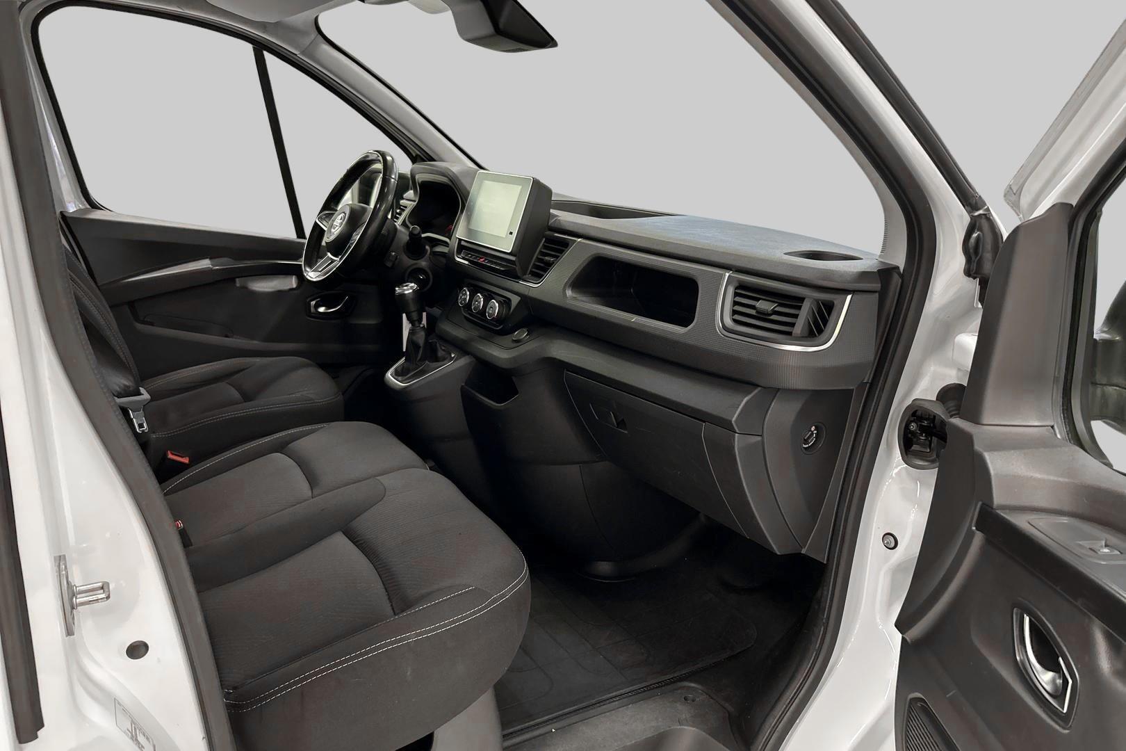 NISSAN Primastar 2024