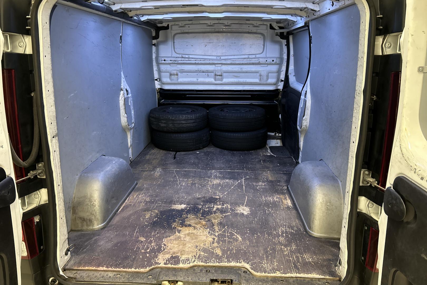 NISSAN Primastar 2024